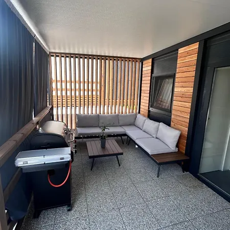 Mobile Drage Bay Holiday home