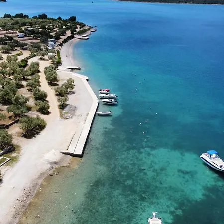 Mobile Drage Bay Holiday home Pakostane