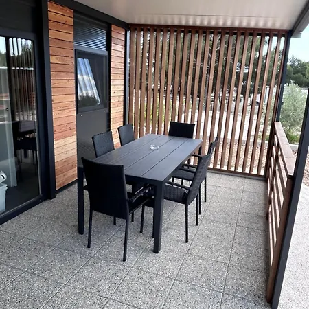 Mobile Drage Bay Holiday home
